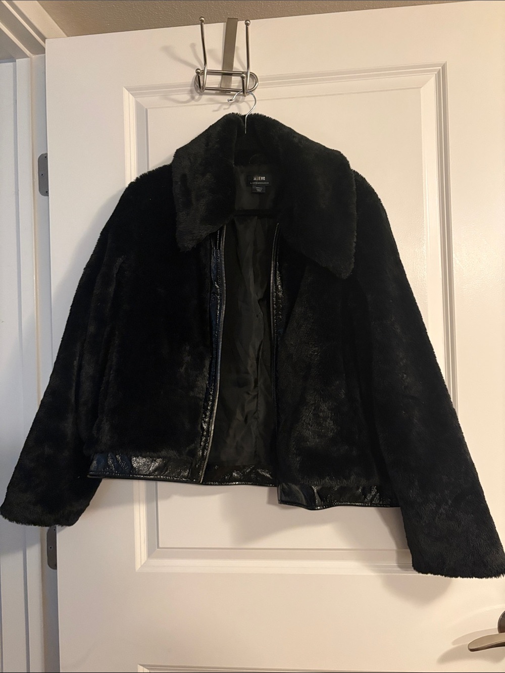 Mauve Black Faux Fur Jacket with Leather Trim *Broken Zipper* - Accepting Offers